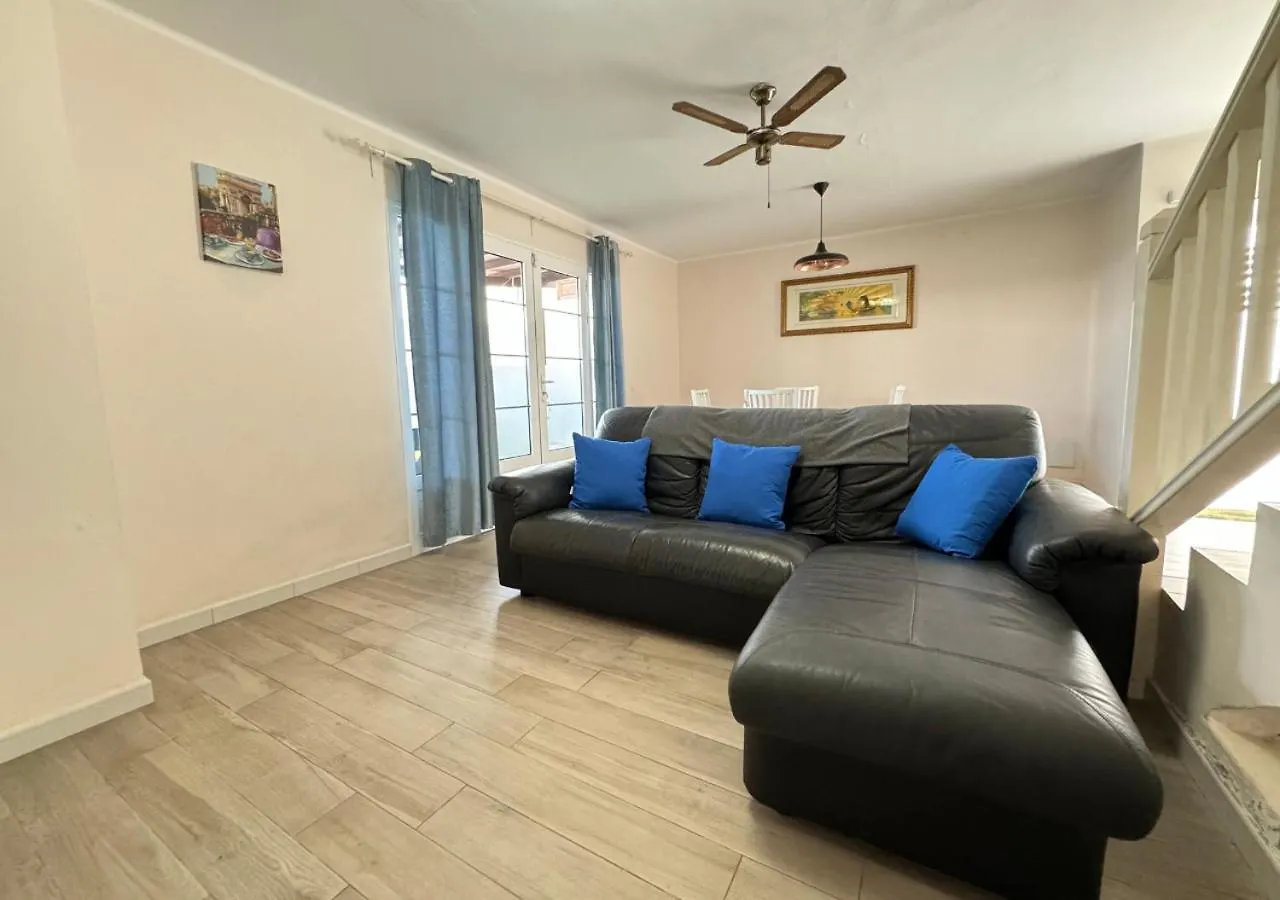 Casa Melani Apartment Playa Honda  0*, Playa Honda (Lanzarote)