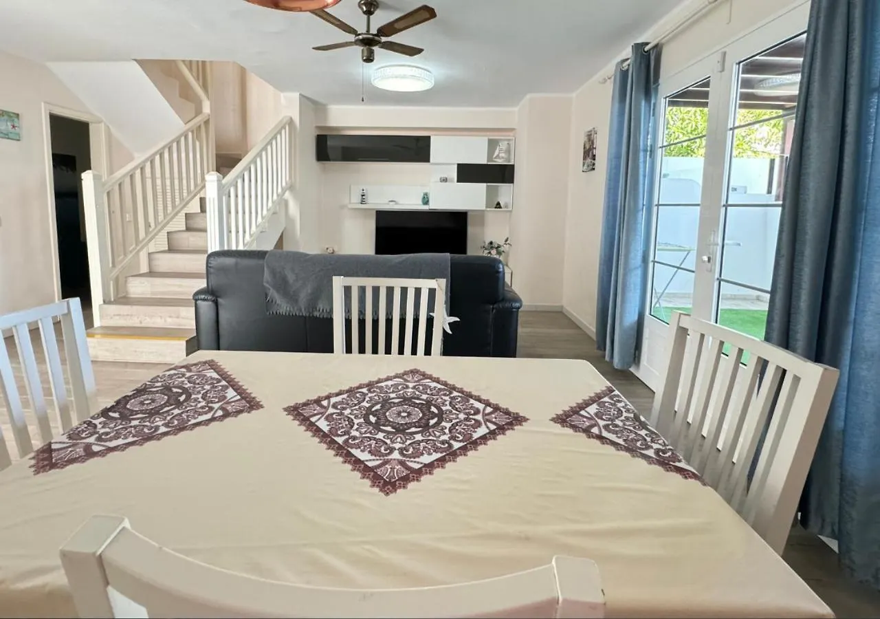 Apartmán Casa Melani Playa Honda  0*, Playa Honda (Lanzarote) Španělsko